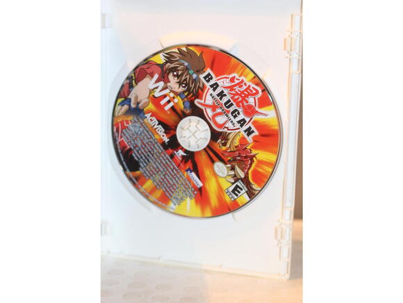 Activision Other - Bakugan Battle Brawlers Wii Game Comes with wrong Bakugan case